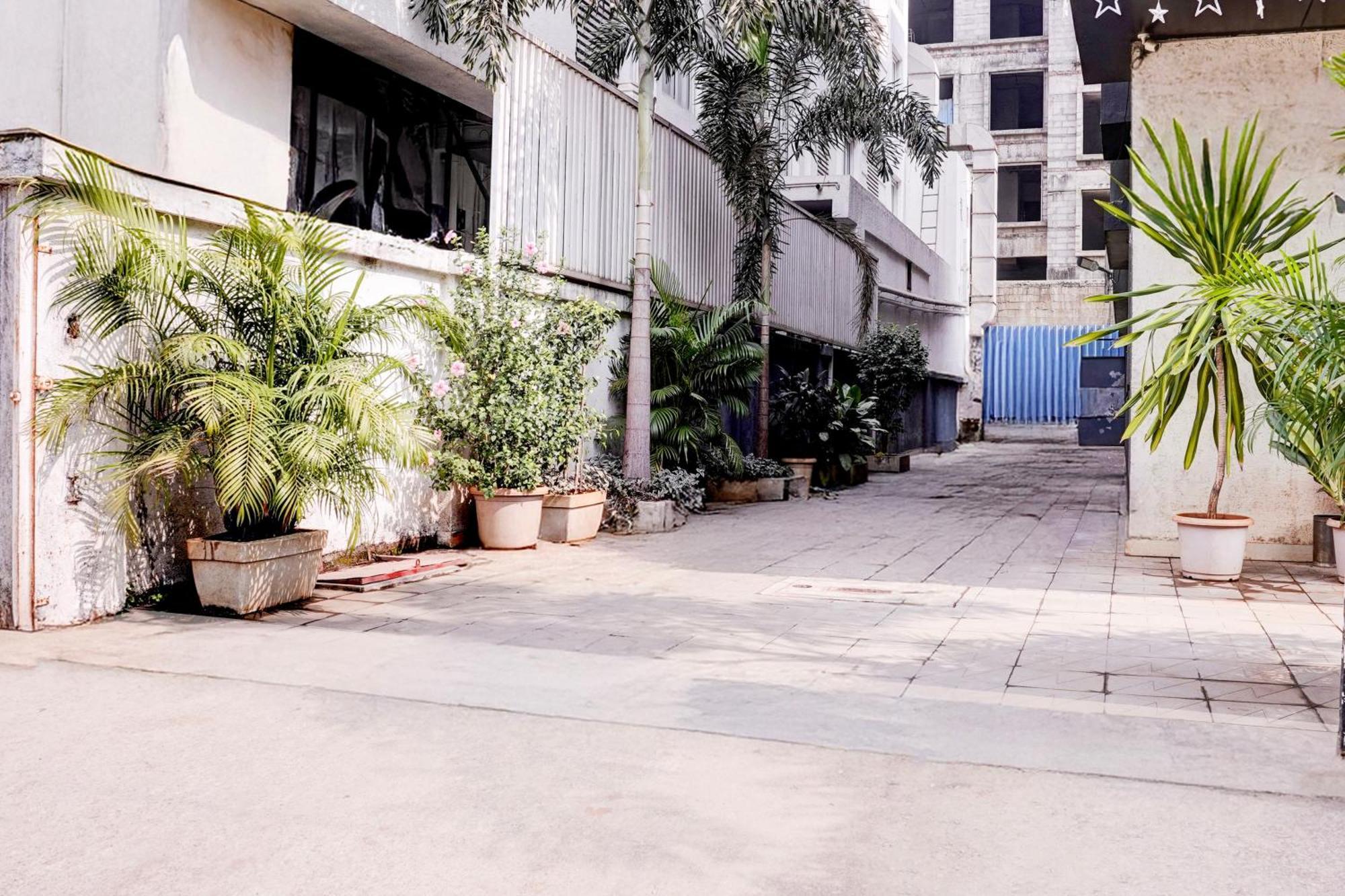 Townhouse Oak Kopar Khairane Navi Mumbai Formerly Ivy Hotel Exterior foto